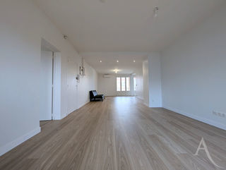  Appartement � vendre 3 pi�ces 81 m�