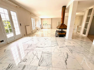  Maison � vendre 8 pi�ces 300 m�