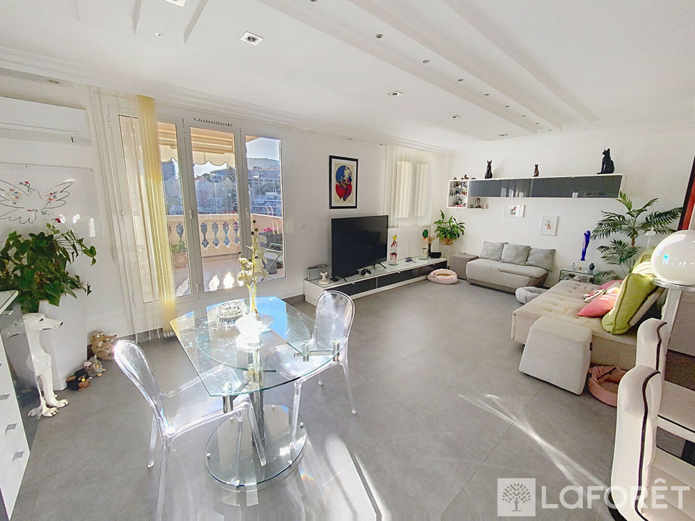 � vendre  Appartement Roquebrune-Cap-Martin (06190)