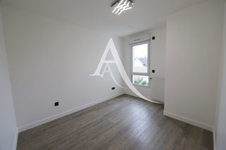  Appartement � vendre 4 pi�ces 77 m�