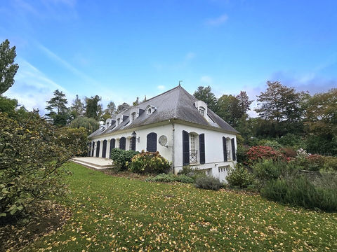   Propri�t� Caen nord Maison - 8 pi�ce(s) - 318 m�