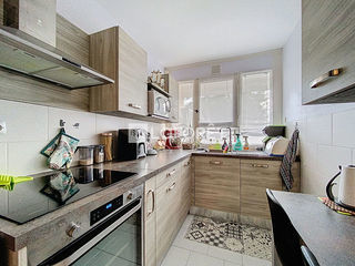  Appartement � vendre 5 pi�ces 90 m�