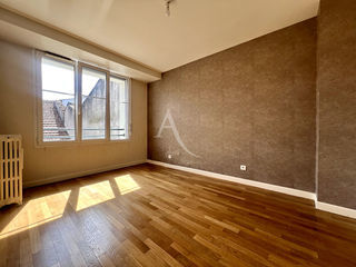  Appartement � louer 4 pi�ces 96 m�