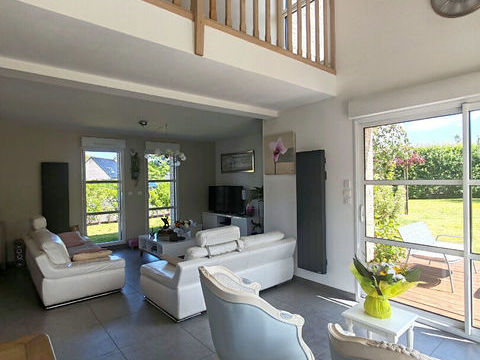   Magnifique maison d'exception avec jardin, piscine et garage Maison - 7 pi�ce(s) - 182 m�