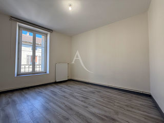  Appartement � louer 4 pi�ces 105 m�