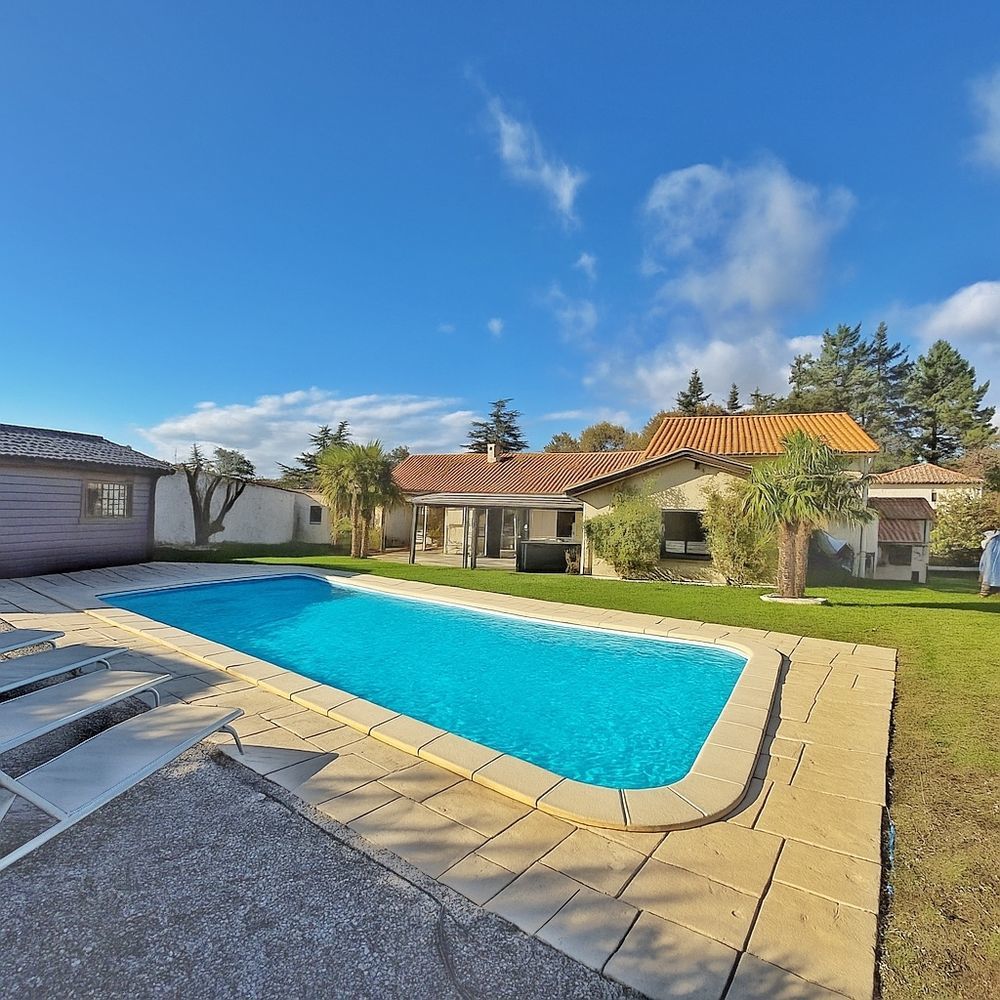 � vendre  Maison Vourles (69390)