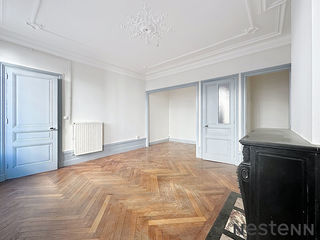  Appartement � vendre 5 pi�ces 150 m�