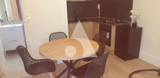  Immeuble � vendre 9 pi�ces 151 m�