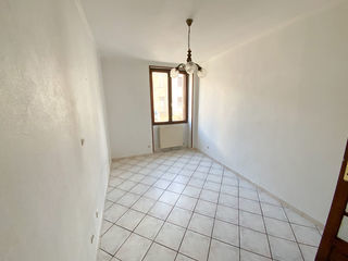  Immeuble � vendre 12 pi�ces 320 m�