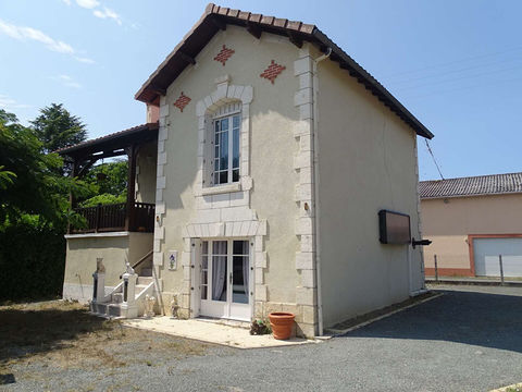   Maison Saint Front De Pradoux 5 pi�ce(s) 85.18 m2 Maison - 5 pi�ce(s) - 85 m�