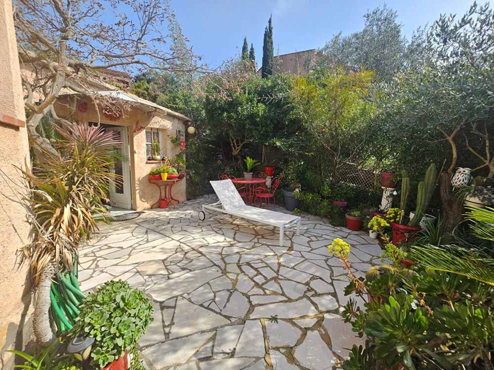 � vendre  Maison Saint-Rapha�l (83700)