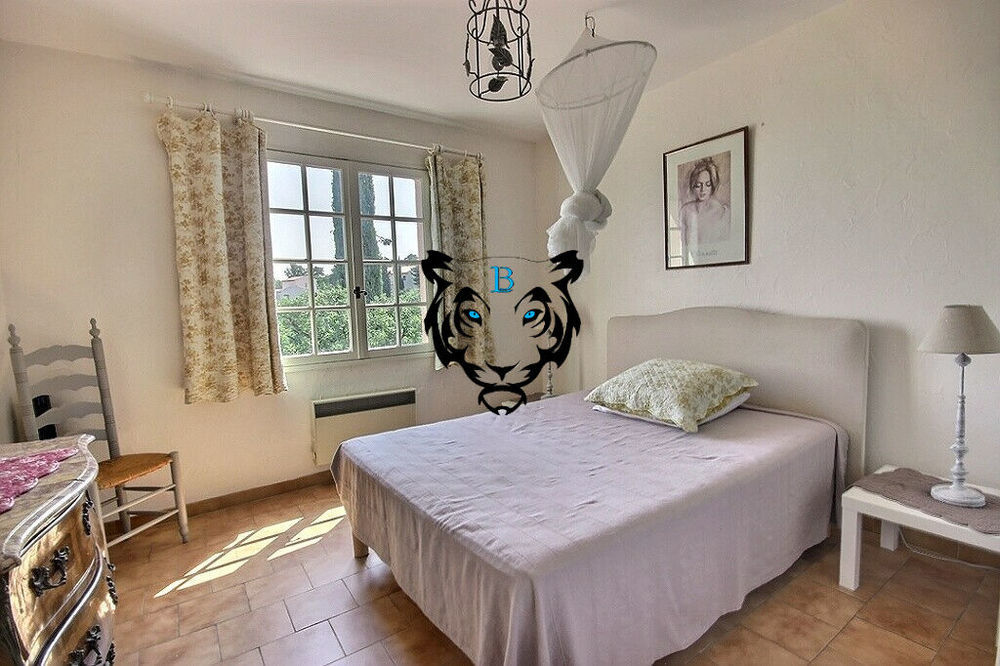 � vendre  Maison Les Issambres (83380)