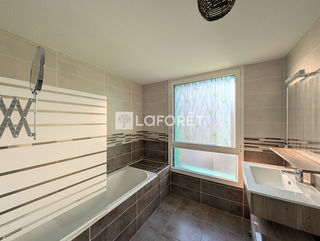  Appartement � louer 3 pi�ces 61 m�