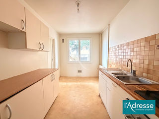  Appartement � vendre 3 pi�ces 75 m�