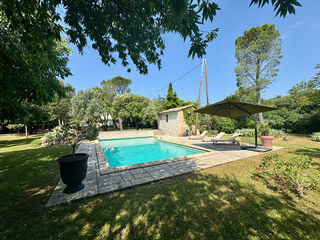  Maison � vendre 8 pi�ces 246 m�