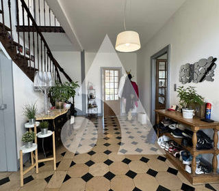  Maison � vendre 8 pi�ces 342 m�