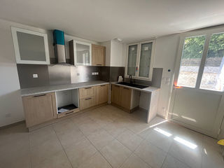  Immeuble � vendre 10 pi�ces 150 m�