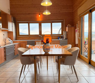  Maison � vendre 7 pi�ces 250 m�