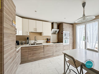  Maison � vendre 8 pi�ces 180 m�