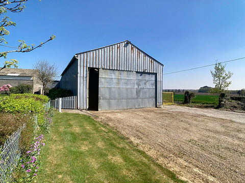 Ensemble de Hangar et garage - 13830m&sup2; de terrain - campagne de Briec 86000 29510 Briec