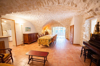  Maison � vendre 9 pi�ces 294 m�