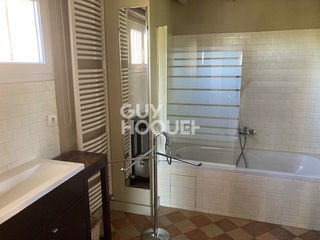  Appartement � louer 4 pi�ces 85 m�