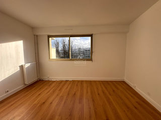  Appartement � louer 5 pi�ces 117 m�