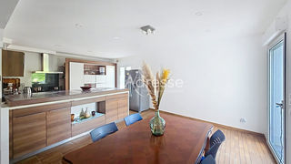  Maison � vendre 8 pi�ces 220 m�