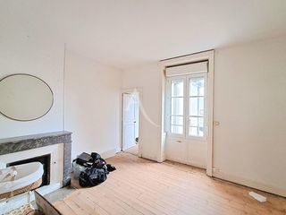  Appartement � louer 4 pi�ces 106 m�