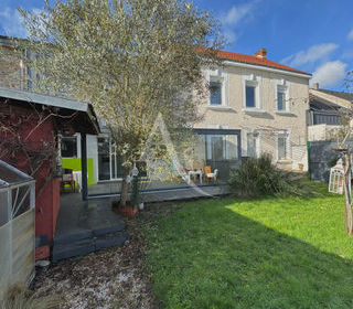  Maison � vendre 8 pi�ces 209 m�