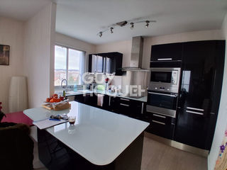  Appartement � vendre 4 pi�ces 80 m�