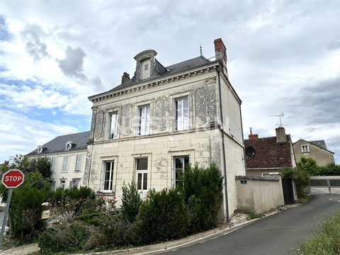   MAISON DE CARACTERE DE 130m� 3 CHAMBRES SUR 3 NIVEAUX EN PLEIN-CENTRE VILLENTROIS (INDRE 36) Maison - 6 pi�ce(s) - 131 m�