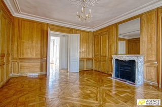  Appartement � louer 5 pi�ces 153 m�