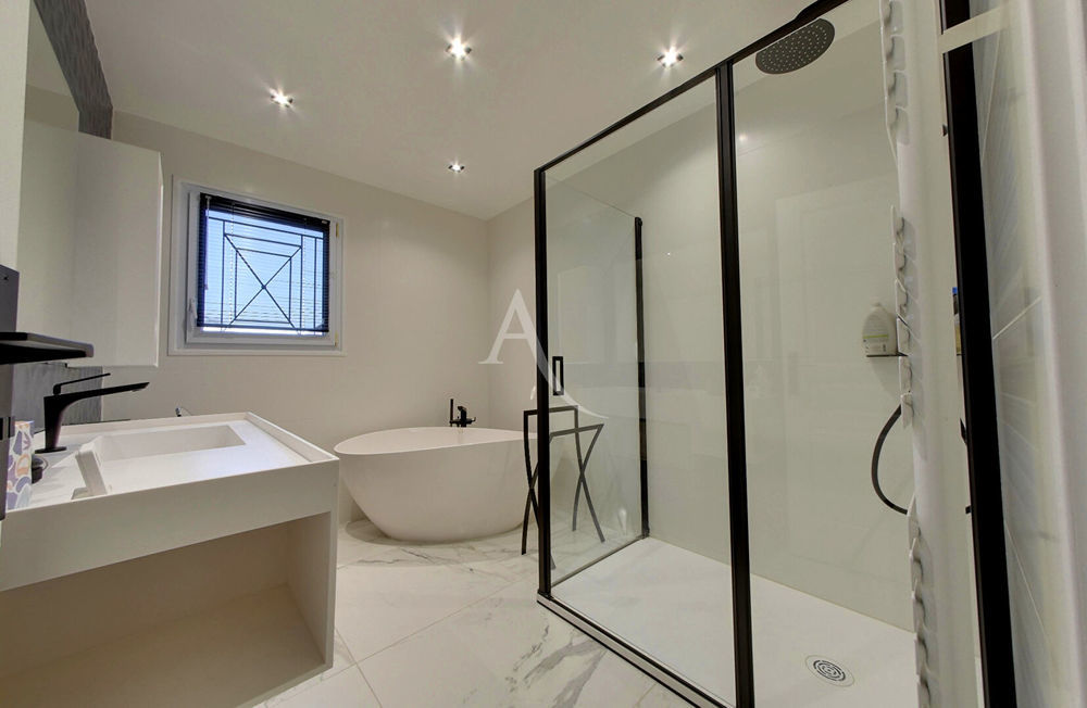 � vendre  Maison Chevry-Cossigny (77173)