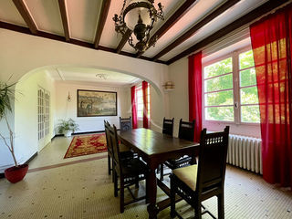  Maison � vendre 10 pi�ces 296 m�