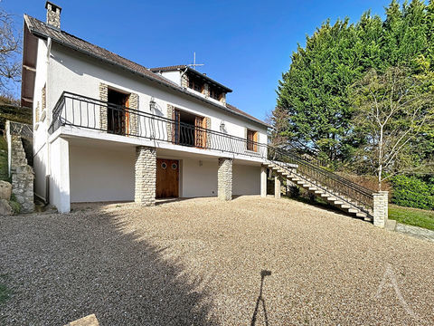   Belle maison 120m� au calme � MOUSSEAUX SUR SEINE. Maison - 6 pi�ce(s) - 120 m�