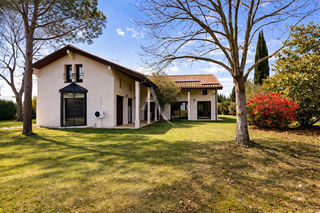  Maison � vendre 6 pi�ces 211 m�