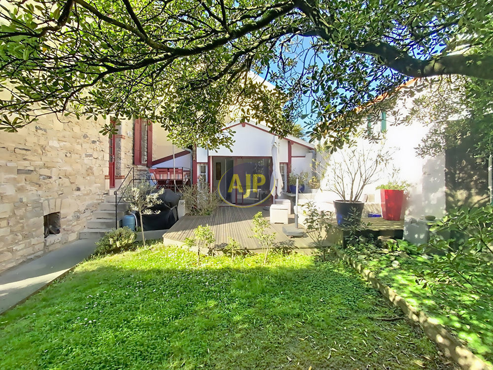 � vendre  Villa Biarritz (64200)