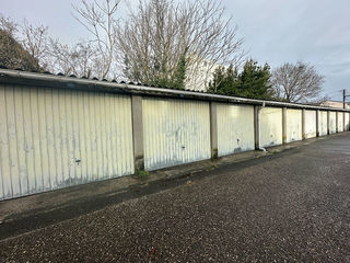  Parking / Garage � vendre 13 m�