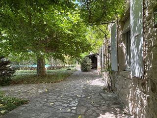  Maison � vendre 10 pi�ces 310 m�