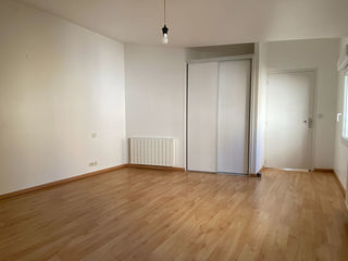  Appartement � louer 5 pi�ces 132 m�