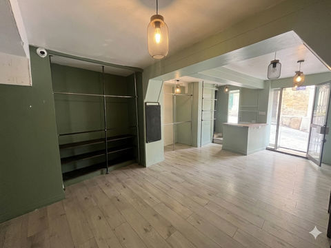 &Agrave; VENDRE - DROIT AU BAIL - LOCAL COMMERCIAL 35 m&sup2; ? MONTPELLIER &Eacute;CUSSON 25000 34000 Montpellier