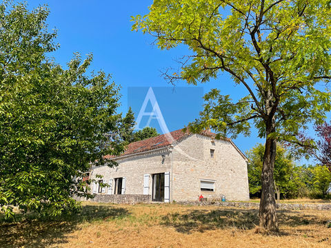  Grange en pierre am�nag�e sur un joli terrain + d�pendance Maison - 12 pi�ce(s) - 216 m�
