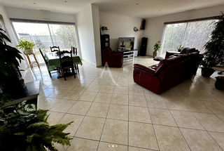  Maison � vendre 4 pi�ces 165 m�