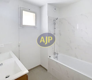  Appartement � vendre 4 pi�ces 100 m�