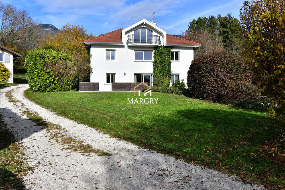 � vendre  Maison Gex (01170)