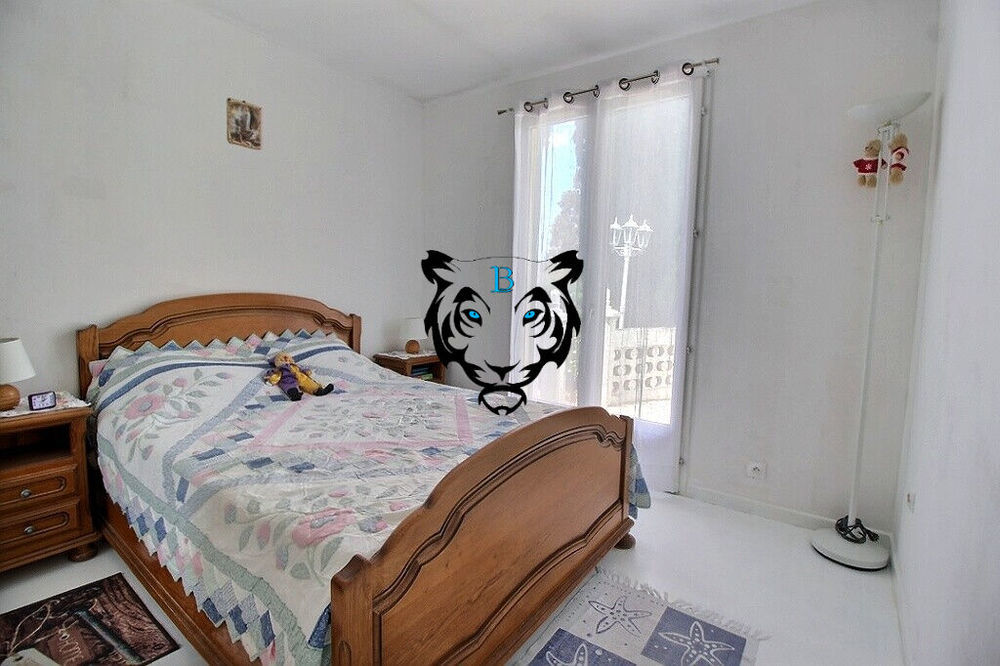 � vendre  Maison Roquebrune-sur-Argens (83520)