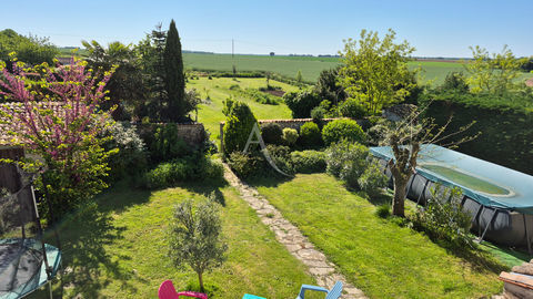   Rare � la vente - Maison bourgeoise de charme en coeur de ville de NANCRAS. Maison - 9 pi�ce(s) - 265 m�