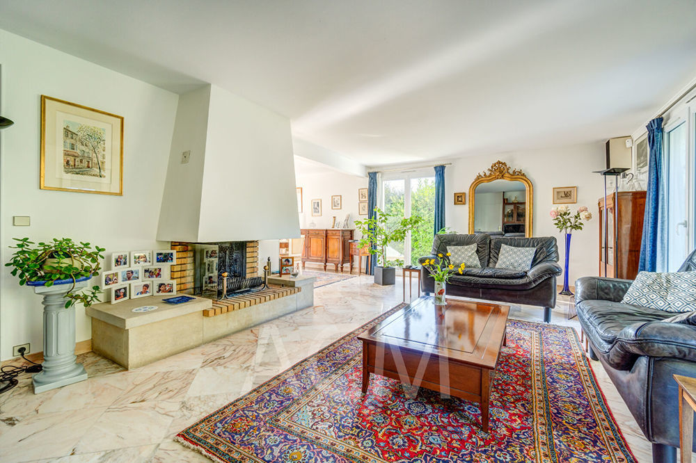 � vendre  Maison Le Mesnil-le-Roi (78600)