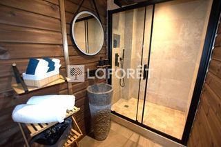  Immeuble � vendre 6 pi�ces 202 m�